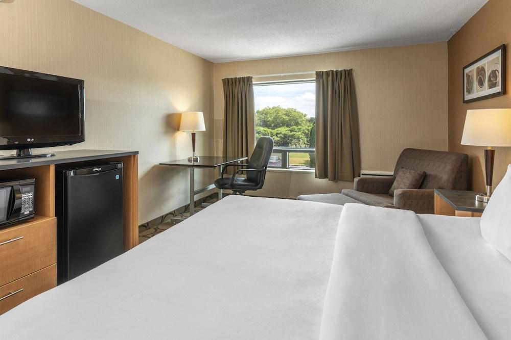 Comfort Inn Драйден Экстерьер фото
