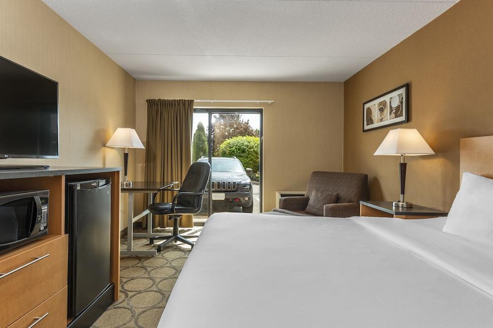 Comfort Inn Драйден Экстерьер фото