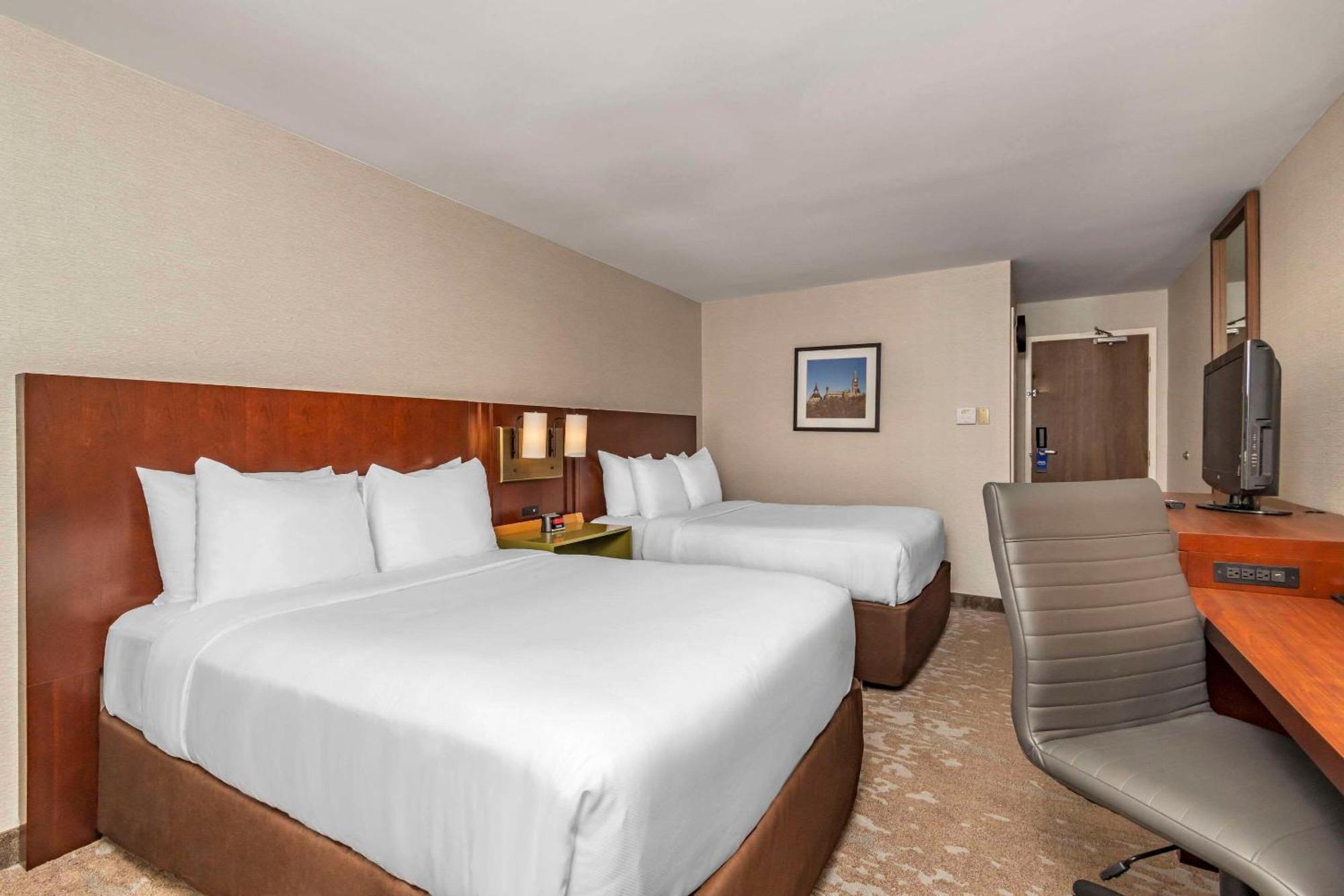 Comfort Inn Драйден Экстерьер фото