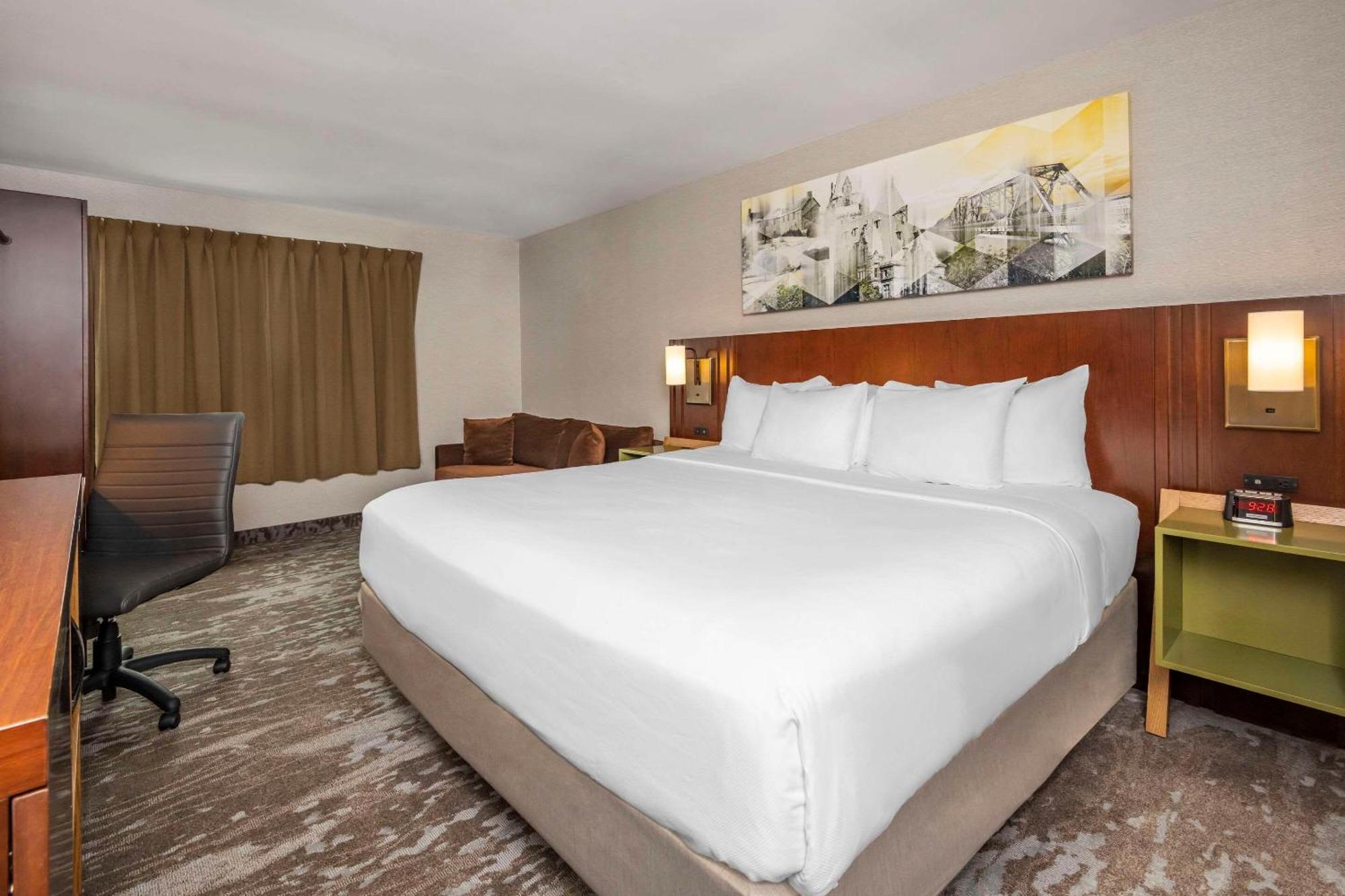 Comfort Inn Драйден Экстерьер фото