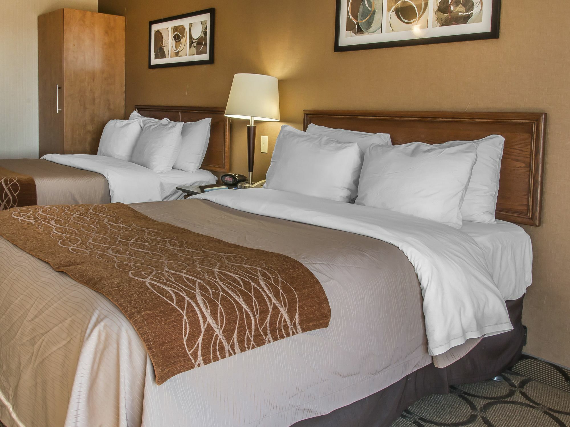Comfort Inn Драйден Экстерьер фото